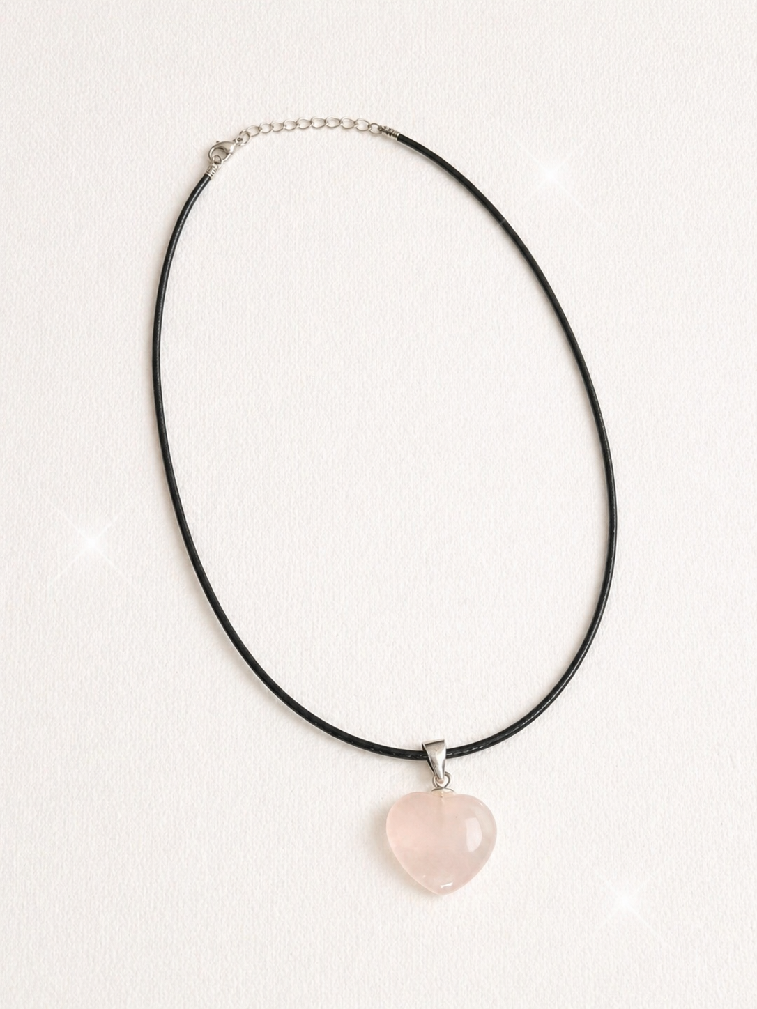 Colgante Mineral Cuarzo Rosa en forma corazón - Amor y Armonía